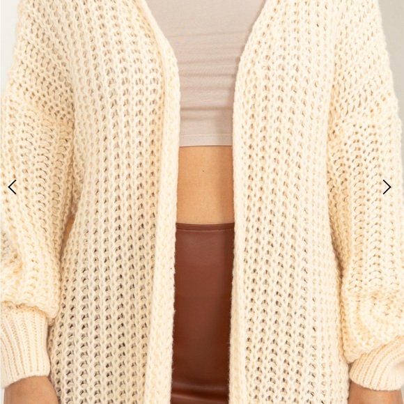 HYFVE Oversized Chunky Ribbed Cardigan Sweater - Picture 3 of 8